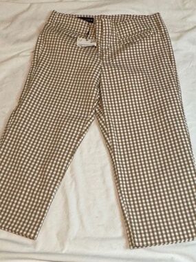 Zara Brown and White Gingham Capris